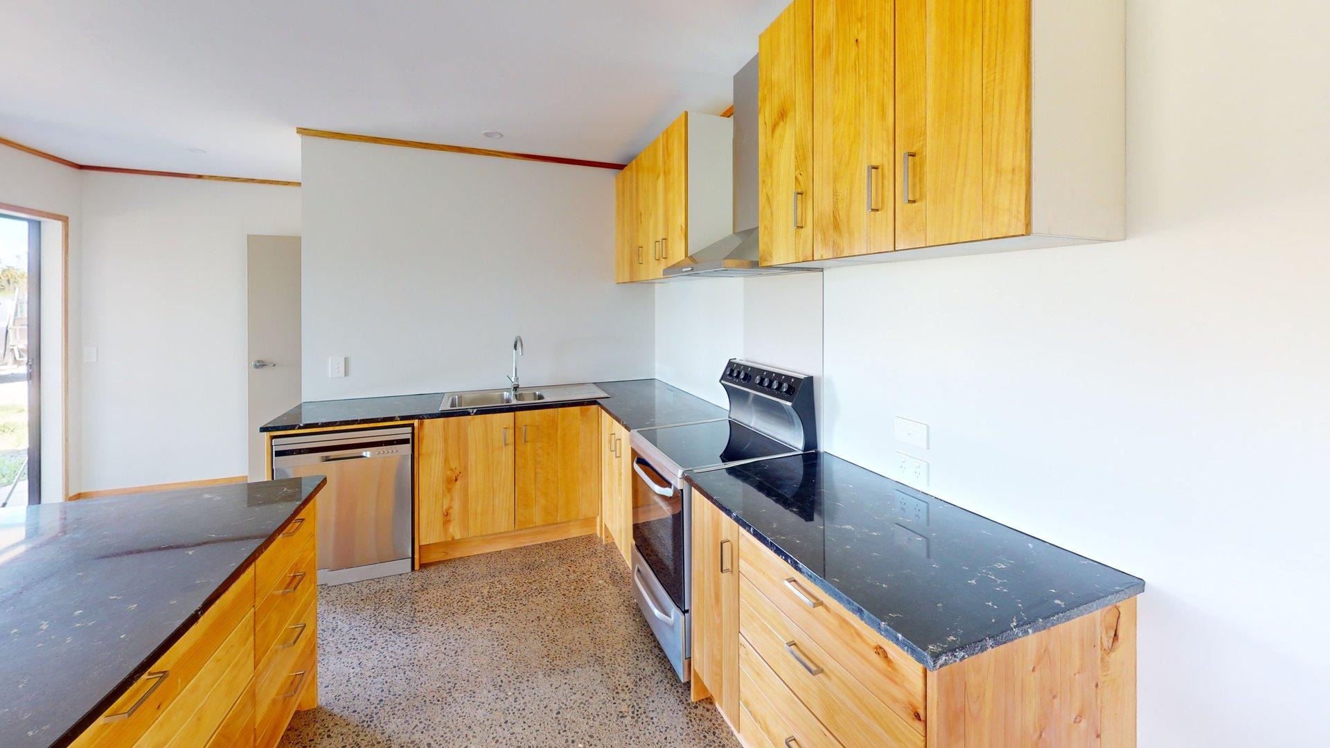 Mt Biggs - 3 bedrooms