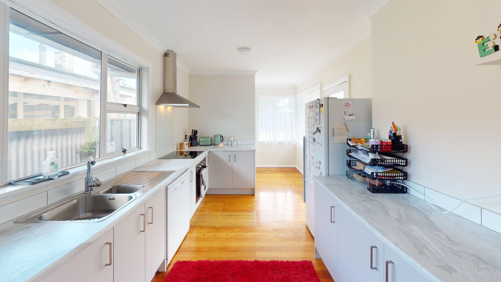 Takaro - 2 bedrooms + Rumpus/Hobby room 