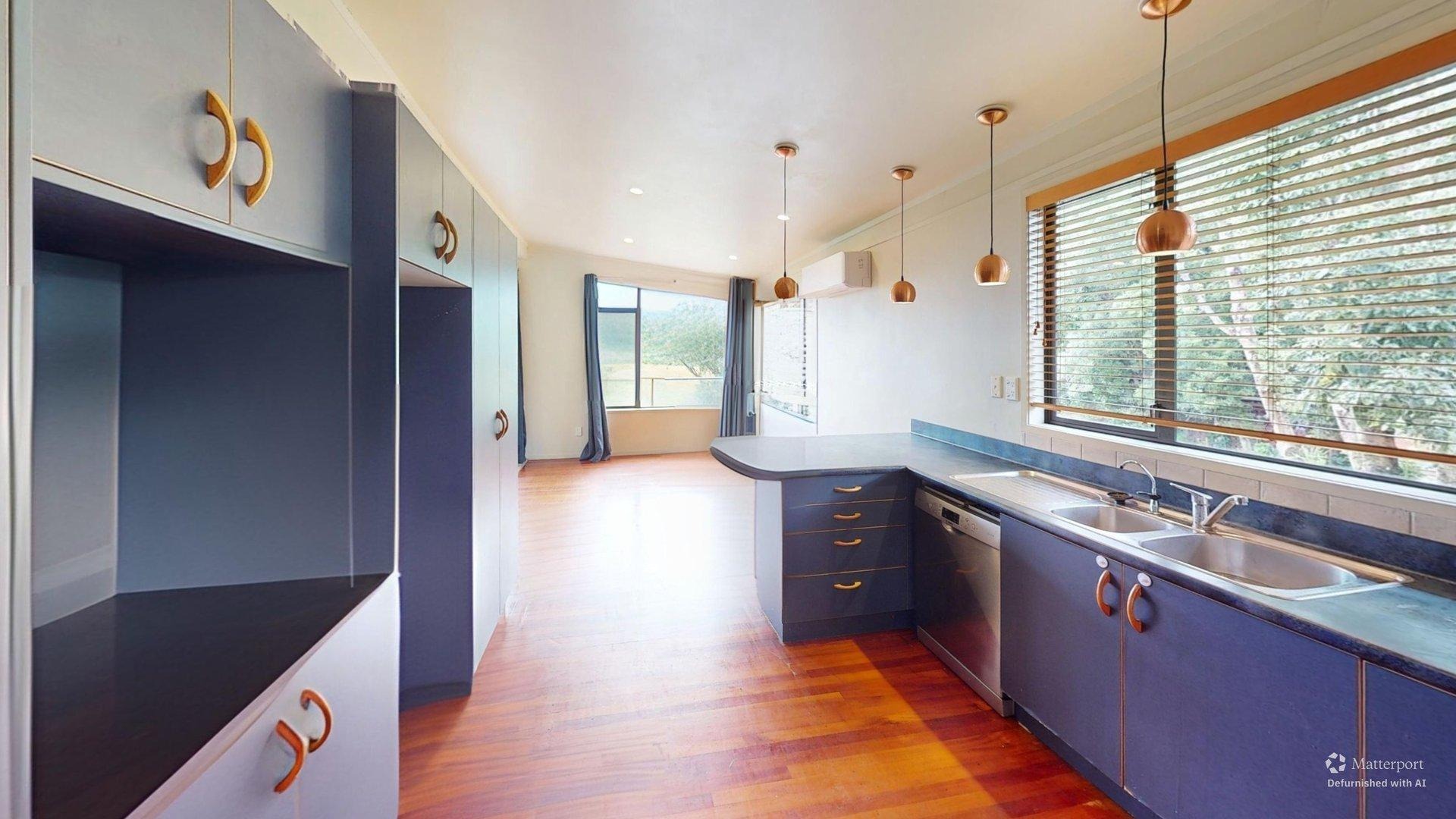 Awapuni - 4 Bedrooms