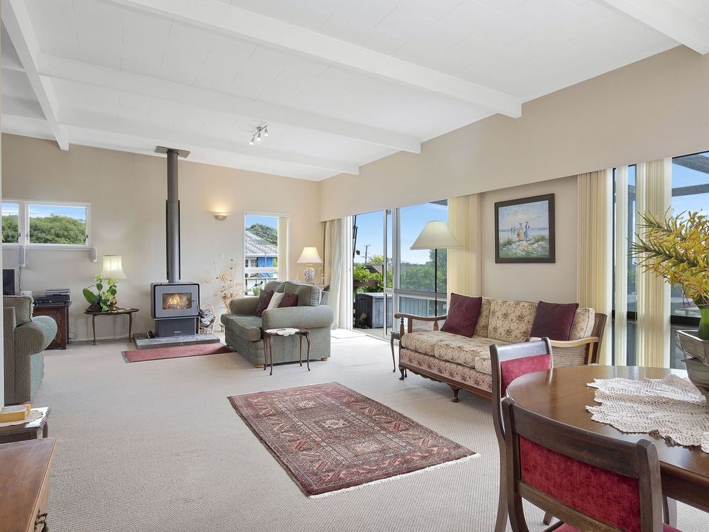 Waikanae - 3 Bedrooms