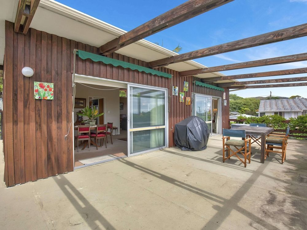 Waikanae - 3 Bedrooms