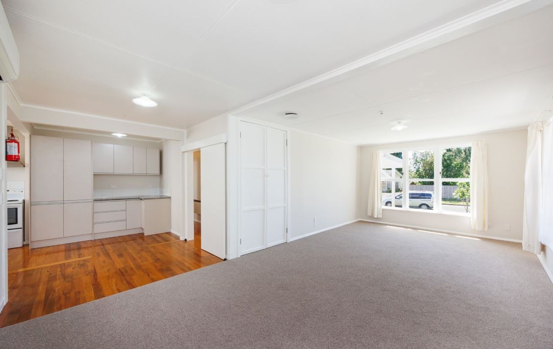 Awapuni - 4 Bedrooms