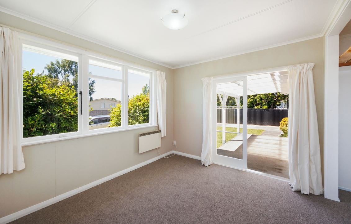 Awapuni - 4 Bedrooms