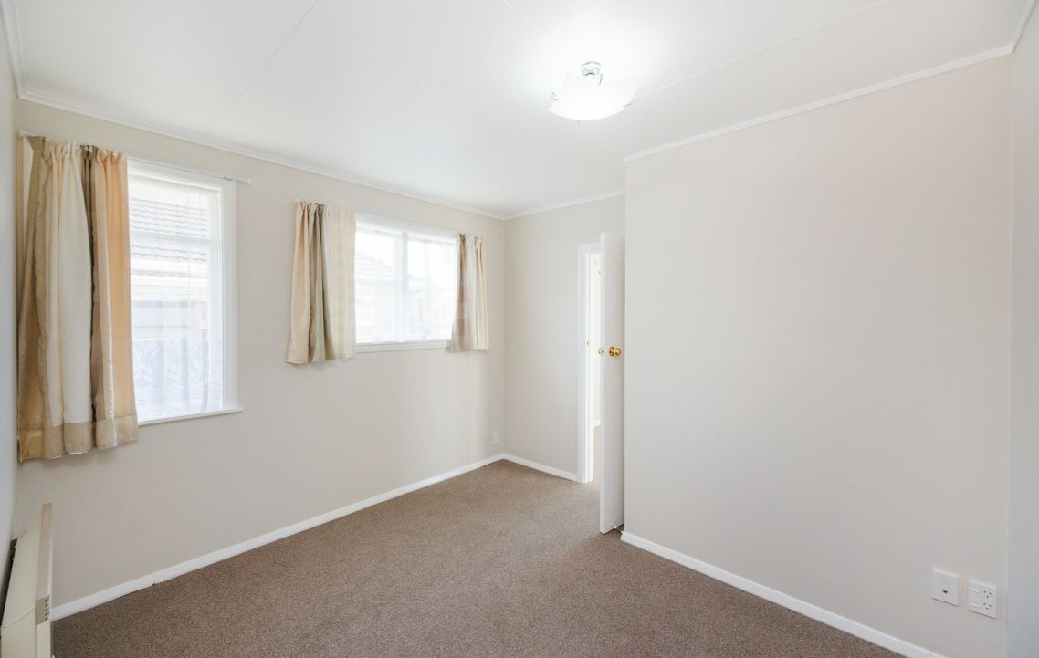 Awapuni - 4 Bedrooms