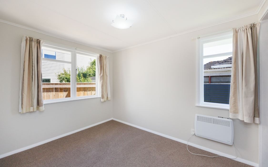 Awapuni - 4 Bedrooms