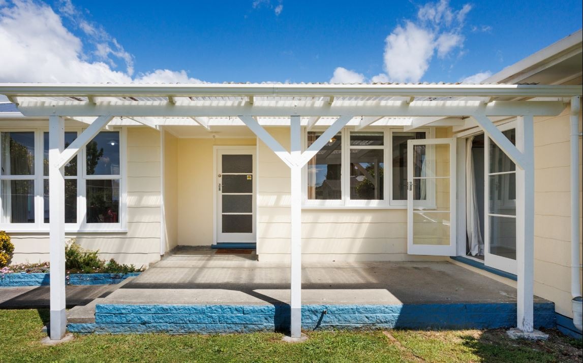 Awapuni - 4 Bedrooms