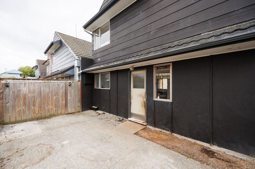 Hokowhitu - 2 bedrooms