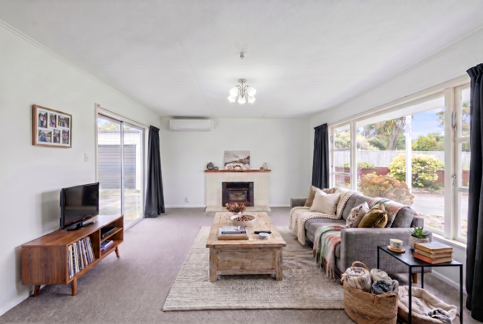 Milson - 5 Bedrooms + Sleep out 