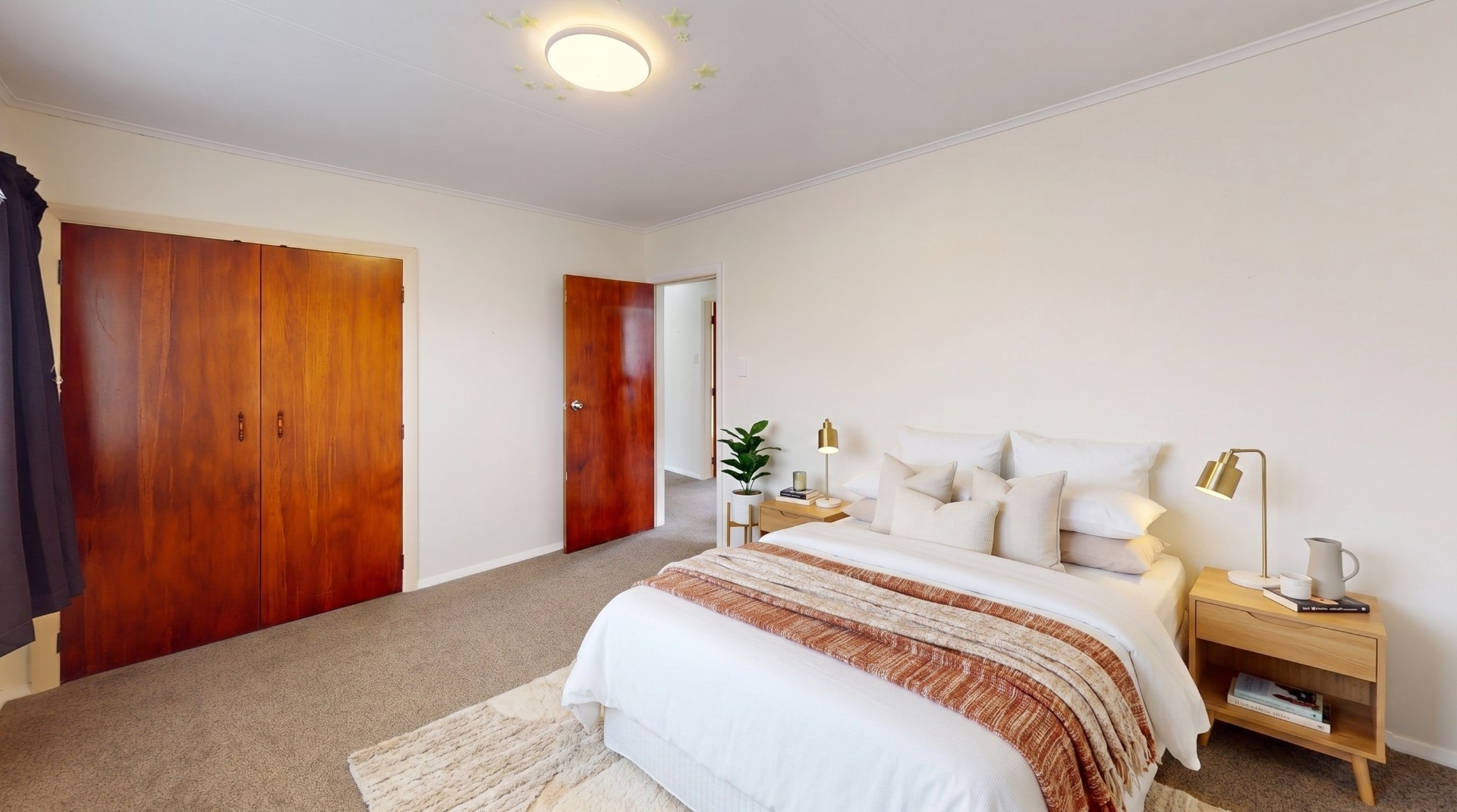 Milson - 5 Bedrooms + Sleep out 