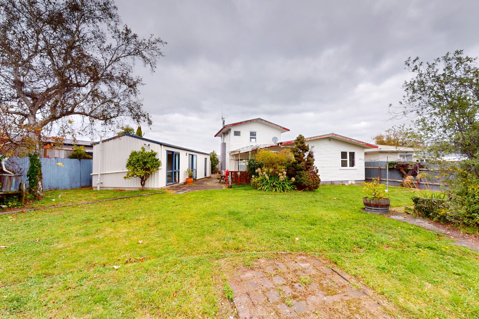 Milson - 5 Bedrooms + Sleep out 