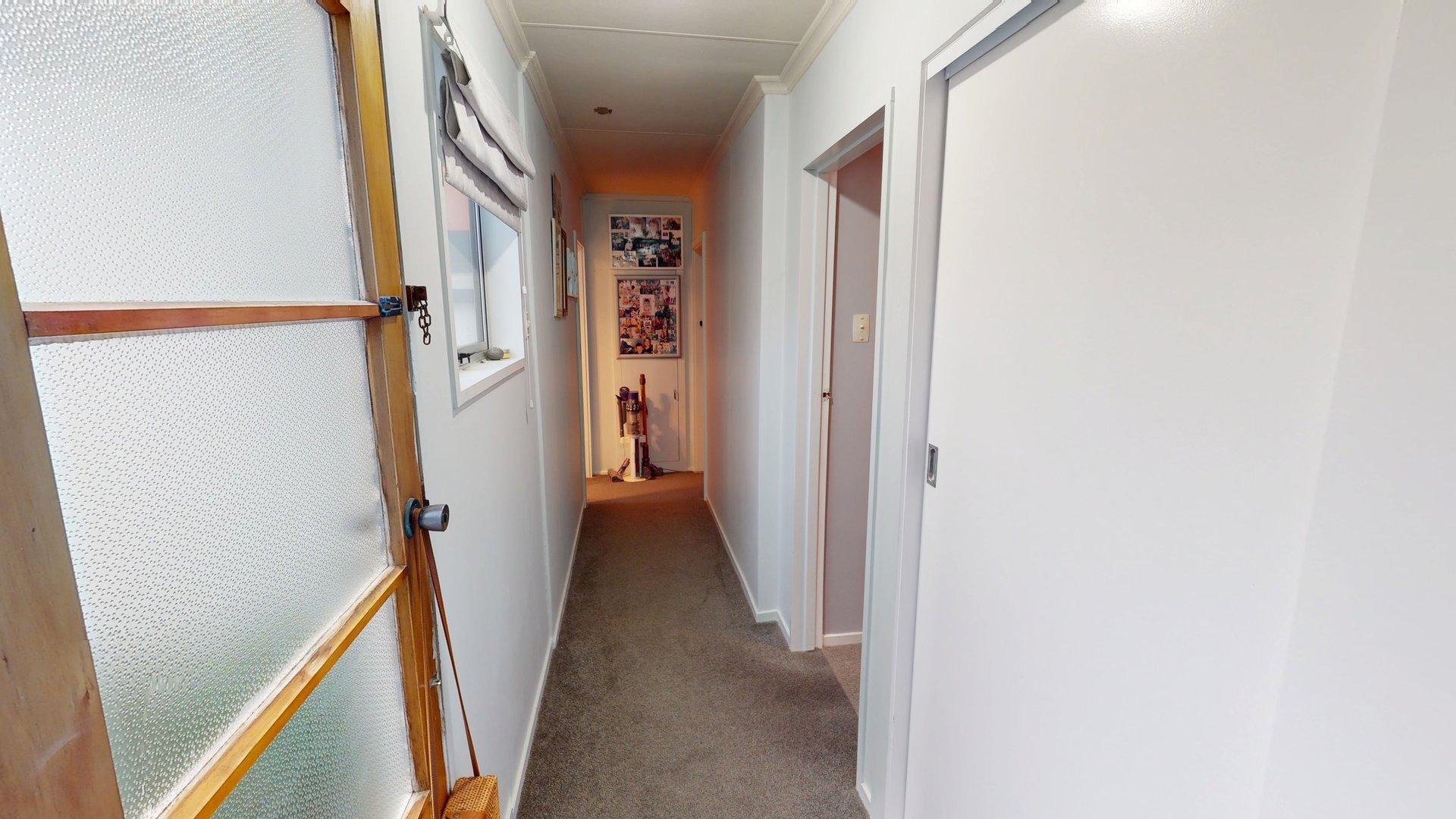 Himatangi Beach - 4 bedrooms