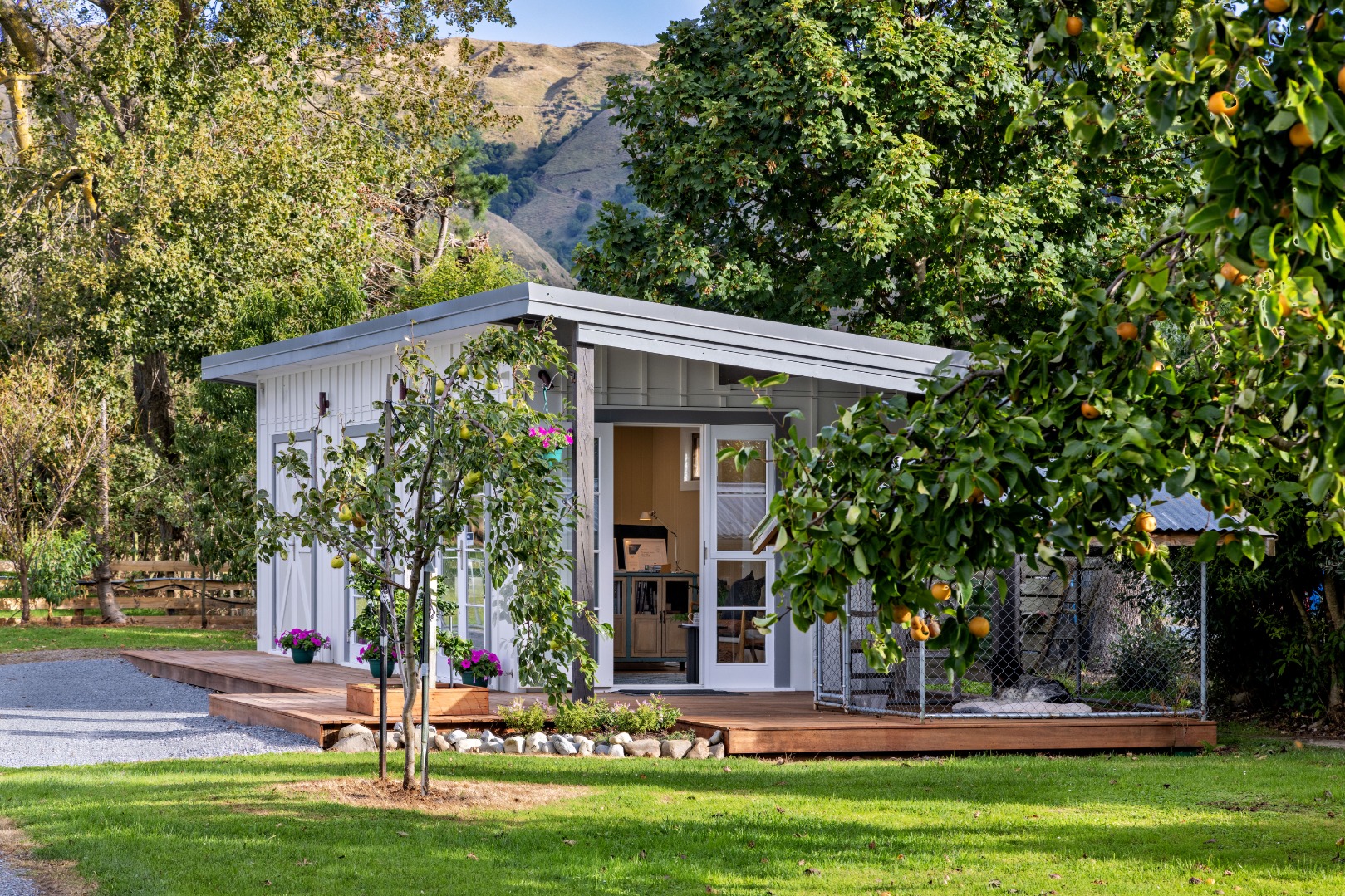 Te Horo - 4 Bedrooms