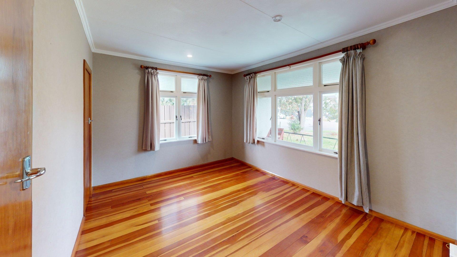 Awapuni - 3 bedrooms