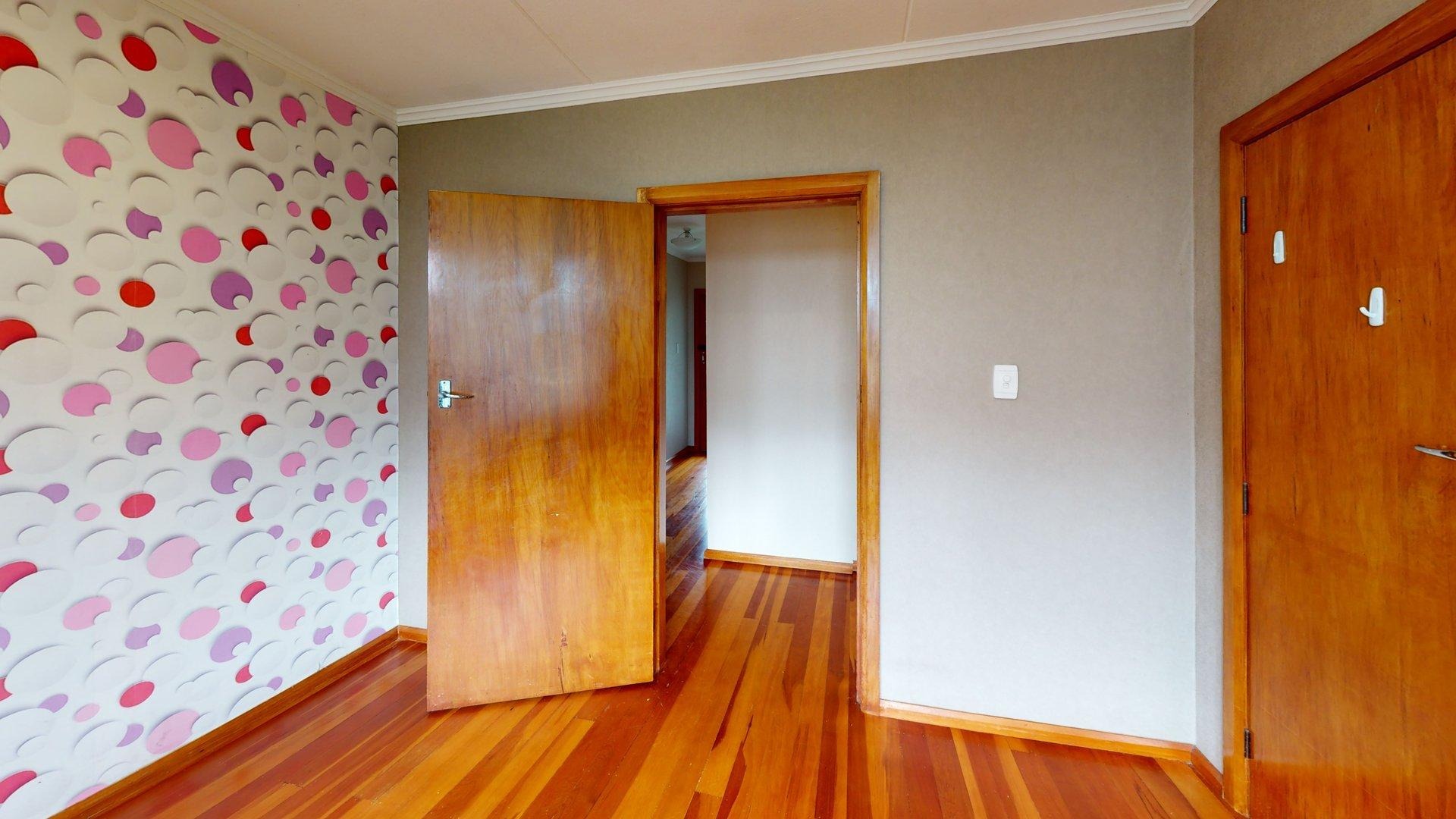 Awapuni - 3 bedrooms
