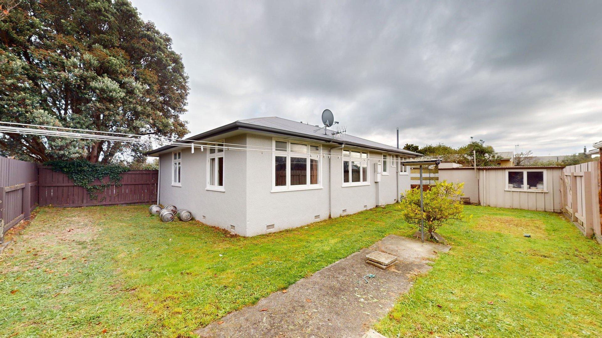 Awapuni - 3 bedrooms