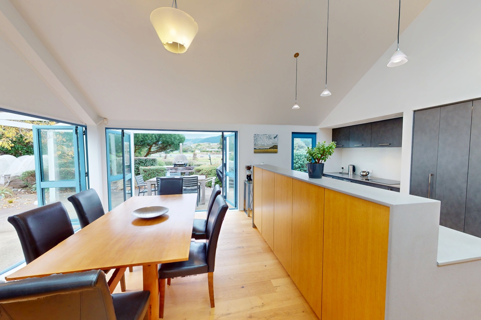 Peka Peka - 3 bedrooms