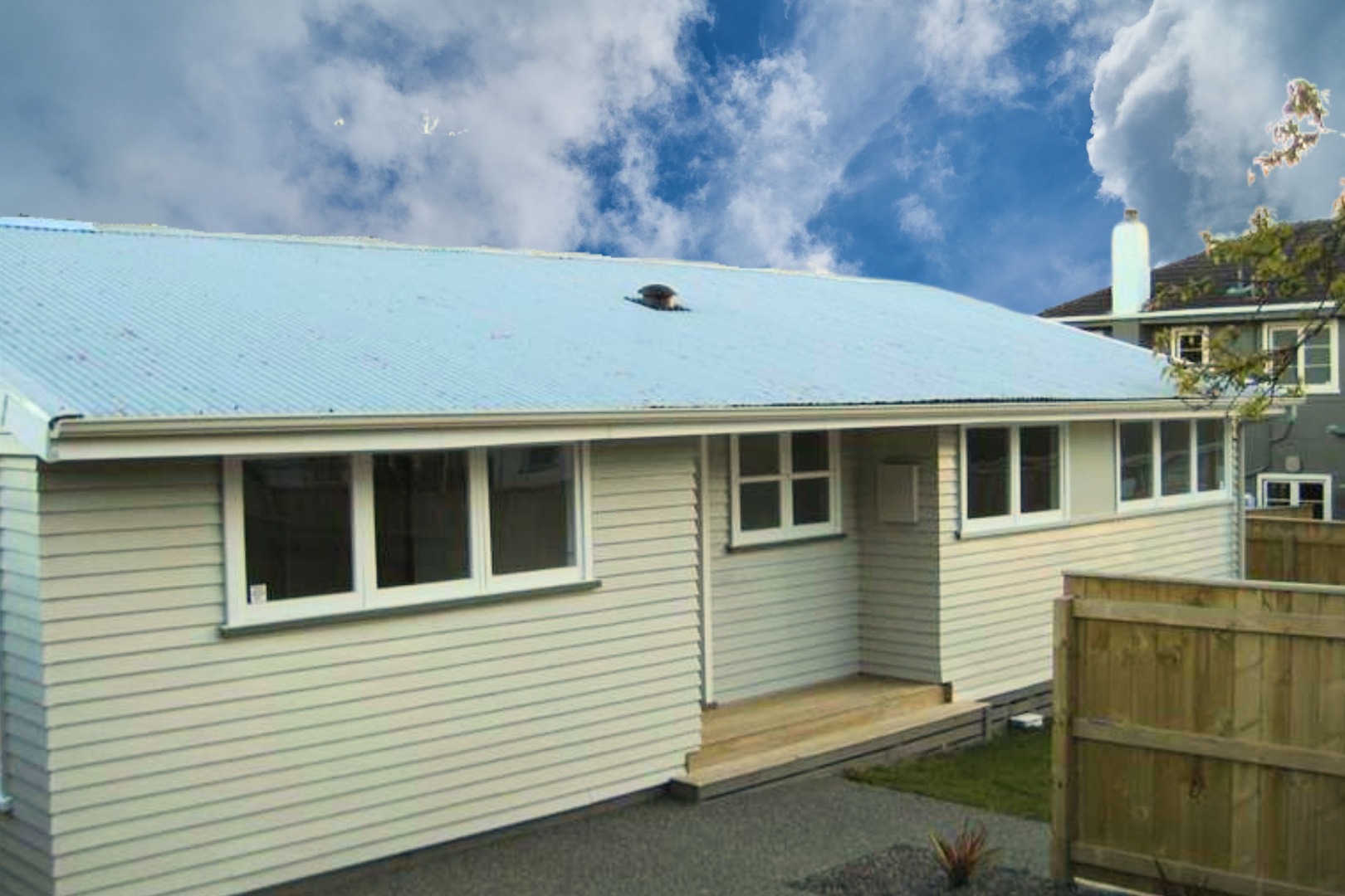 Roslyn - 4 Bedrooms