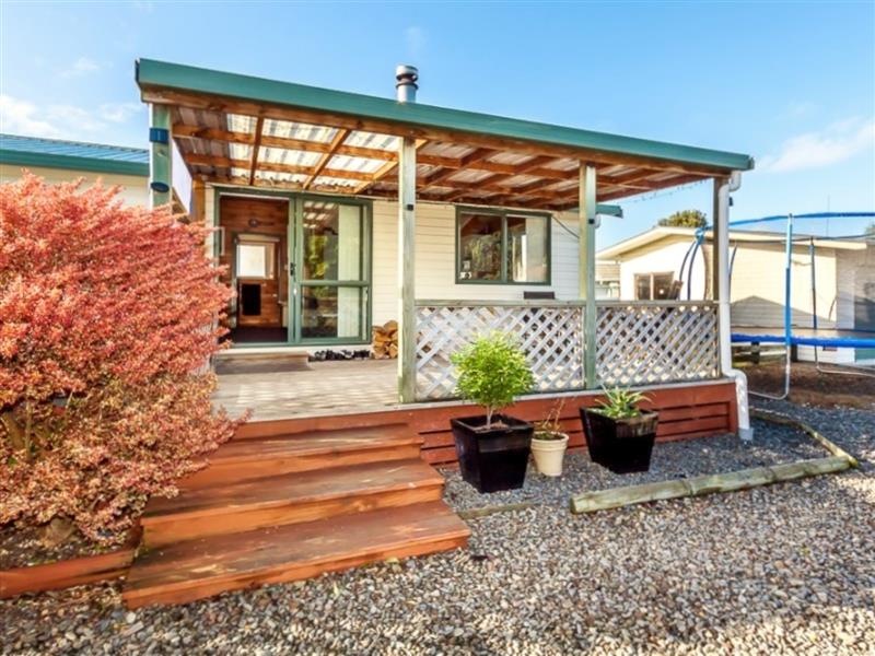 Ashhurst - 2 bedrooms