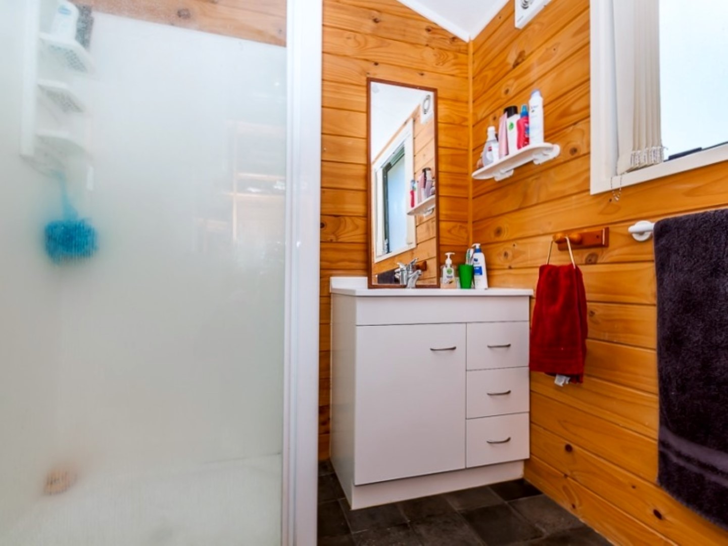 Ashhurst - 2 bedrooms