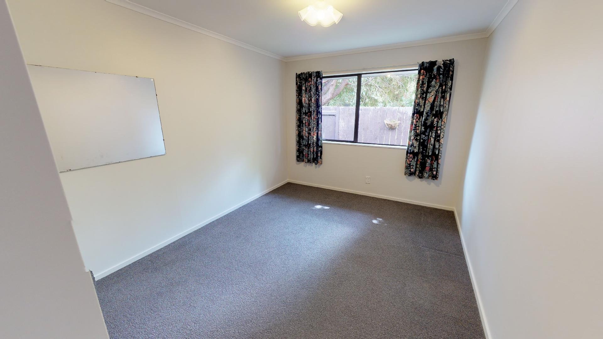 Hokowhitu - 4 Bedrooms