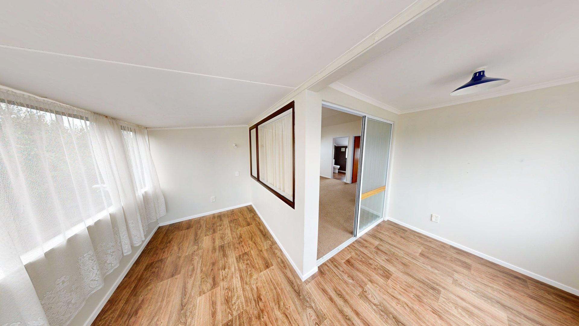 Awapuni - 3 bedrooms