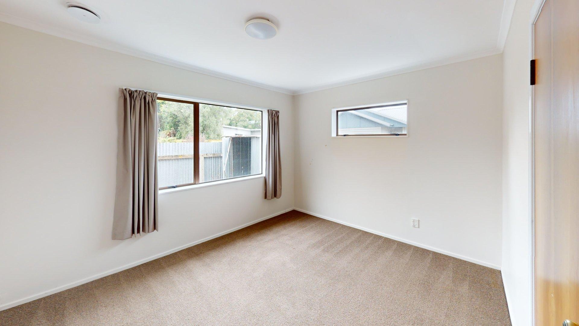 Awapuni - 3 bedrooms