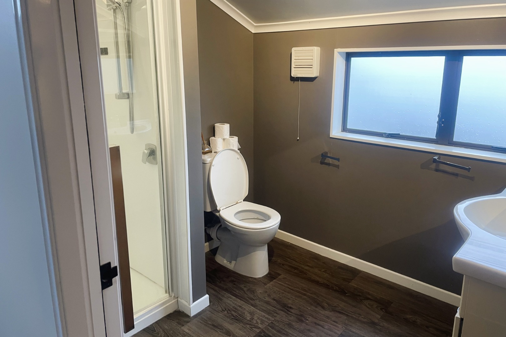 Awapuni - 3 bedrooms