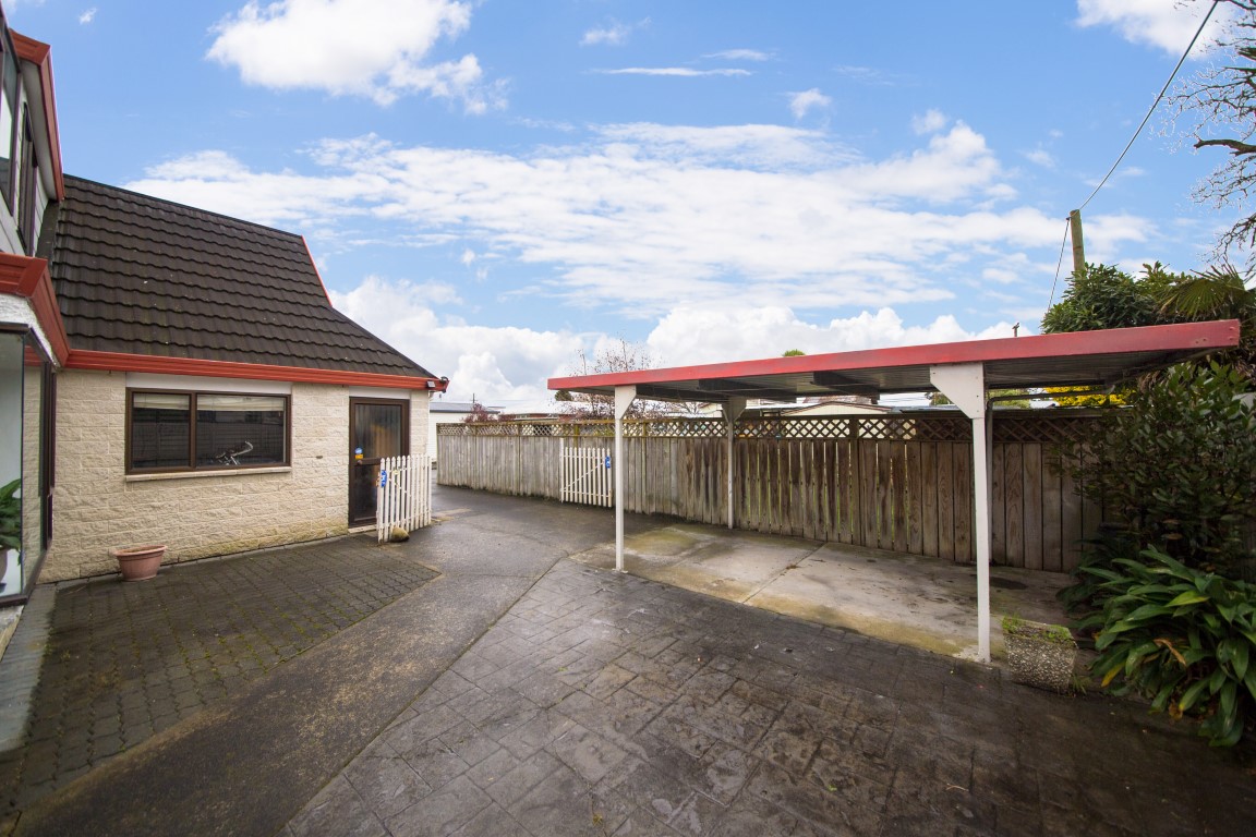 Awapuni - 3 bedrooms