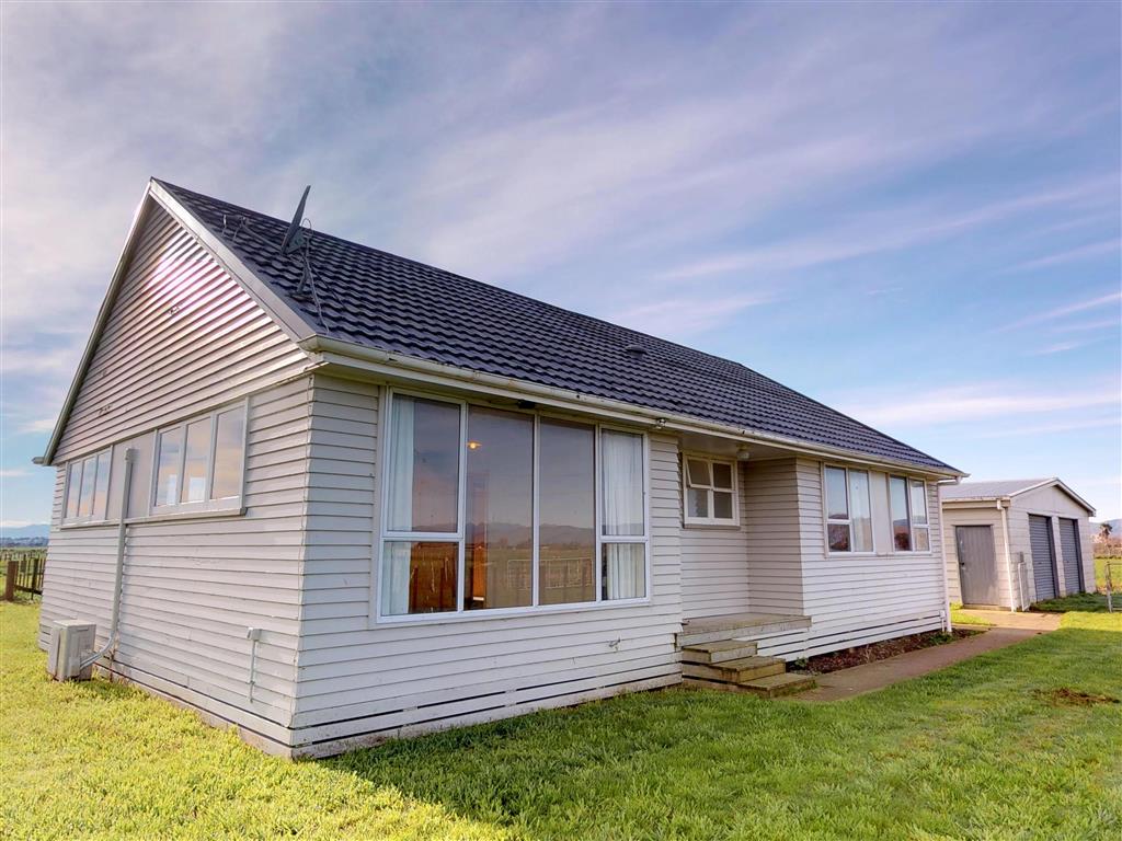 Longburn - 4 Bedrooms