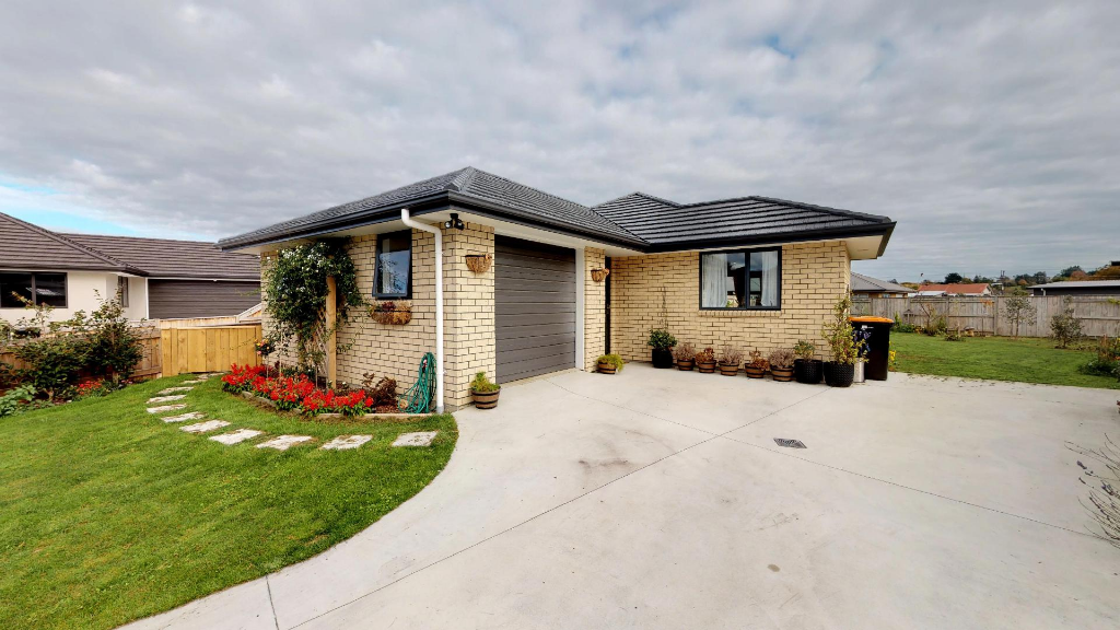 Ashhurst - 3 Bedrooms