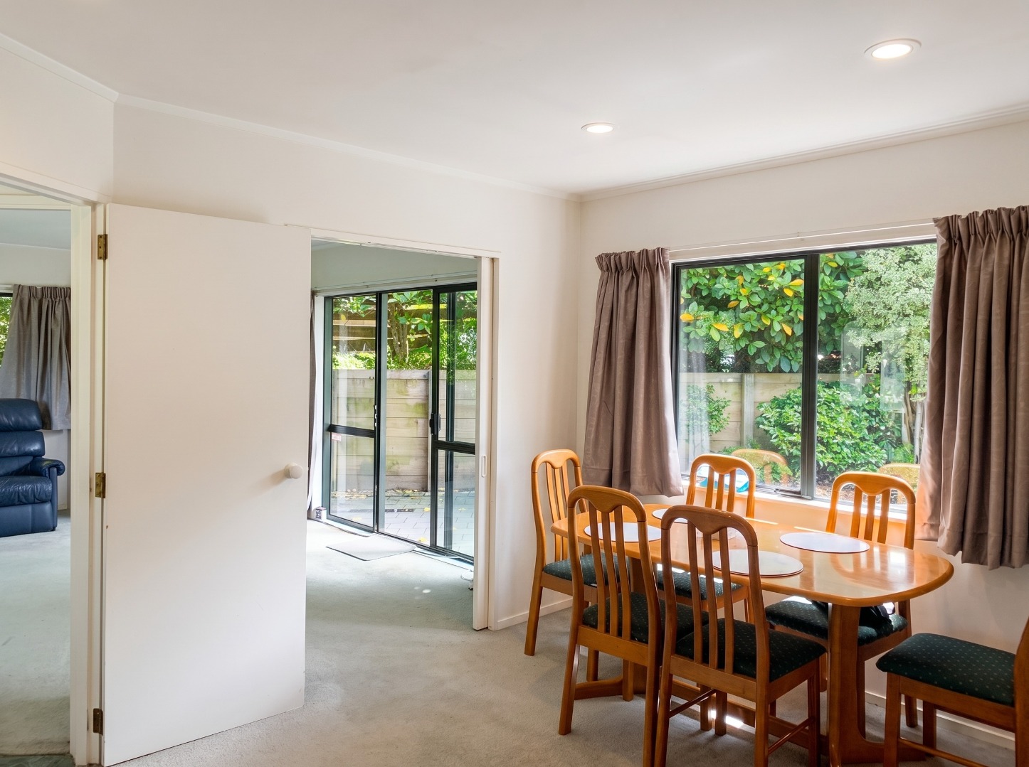Fitzherbert - 3 Bedrooms