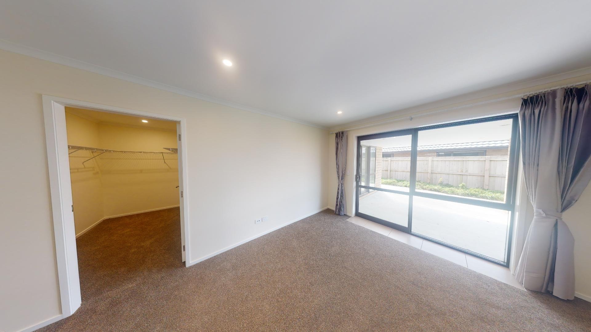 Fitzherbert - 4 Bedrooms