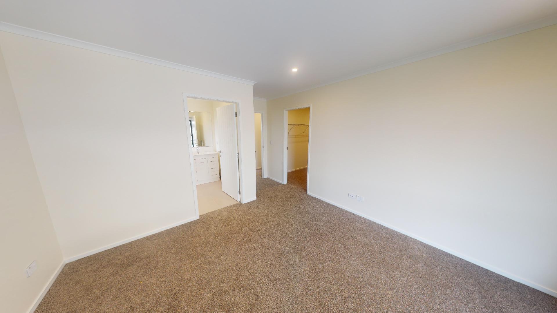 Fitzherbert - 4 Bedrooms