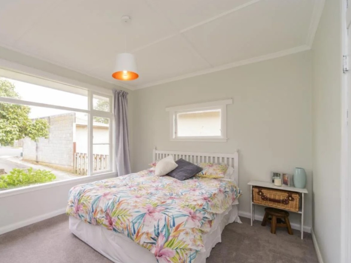 Hokowhitu - 3 Bedrooms 