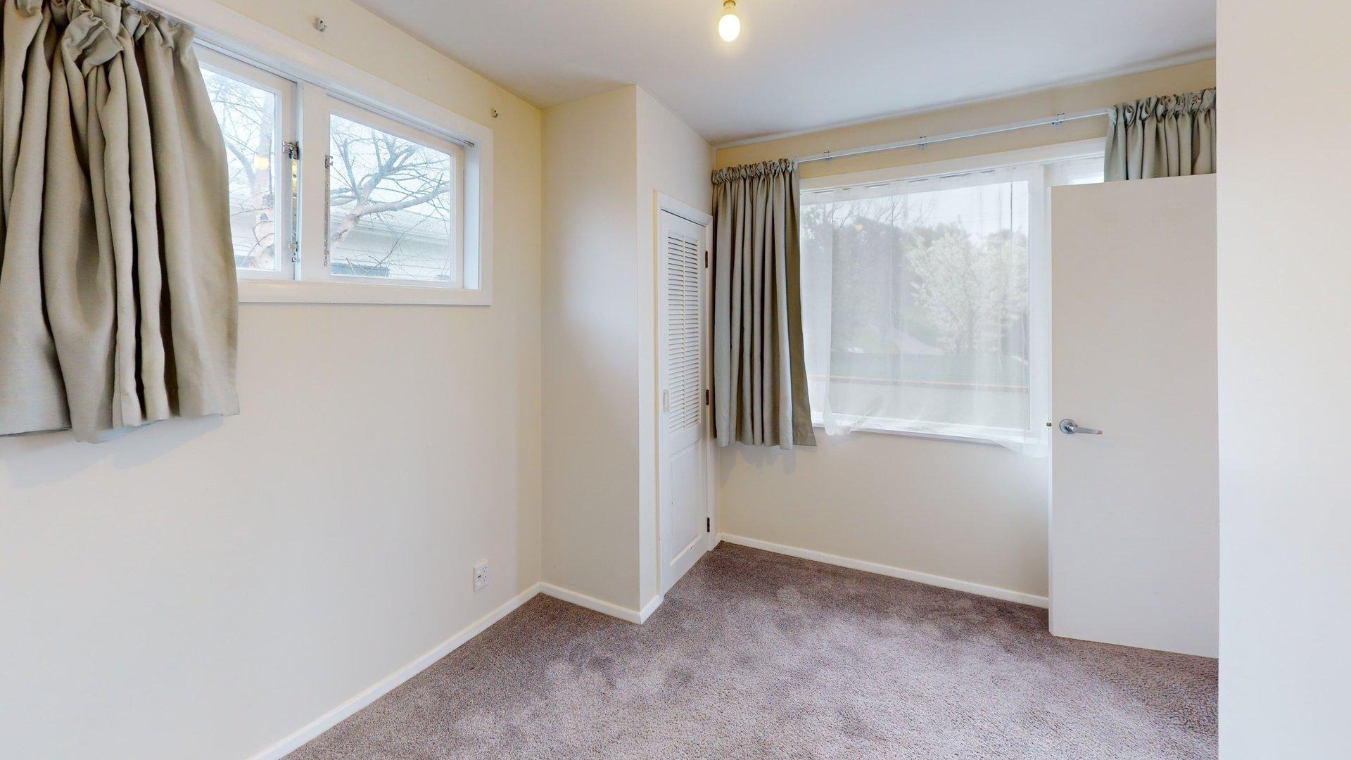 Raumati South - 3 Bedrooms